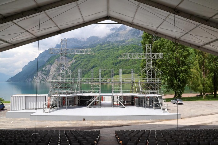 In Walenstadt wird wieder getanzt: Probenstart für FLASHDANCE – DAS MUSICAL