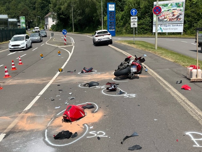 POL-GM: Zwei Verkehrsunfälle in Alperbrück binnen einer Stunde