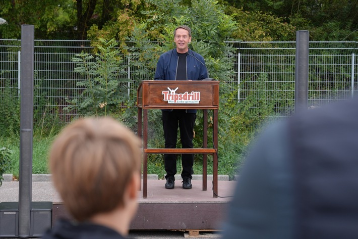 Aktionstag „Helfen macht Freude“ mit Minister Hildenbrand MdL im Erlebnispark Tripsdrill
