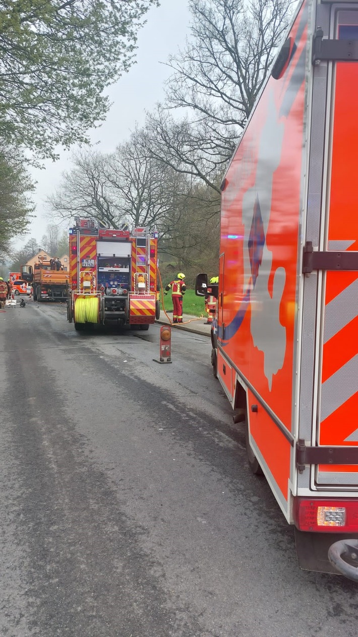 FW-Velbert: Tragischer Verkehrsunfall auf der Wodanstraße