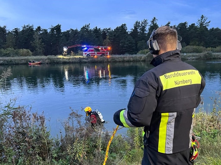 Feuerwehr Nürnberg: Großangelegte Personensuche im Main-Donau-Kanal bei Nürnberg fordert Einsatzkräfte der Feuerwehr, der Wasserwacht, der DLRG, des Rettungsdienstes und der Polizei