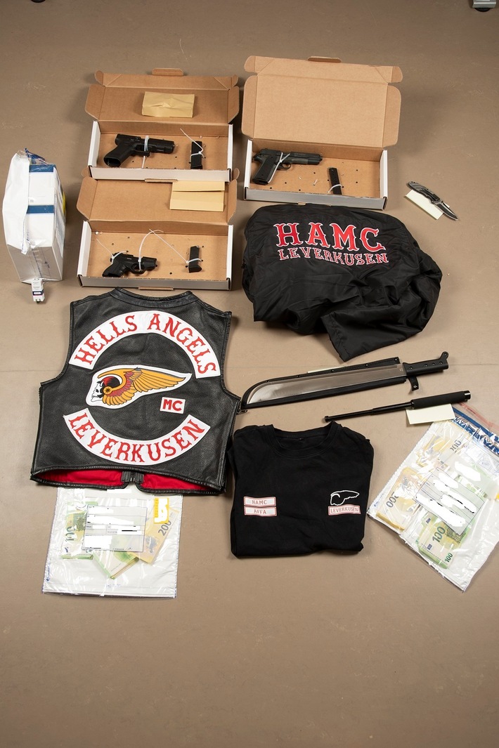 POL-D: Großeinsatz gegen die Organisierte Kriminalität - Vorläufige Bilanz - Zeitgleiche landesweite Durchsuchungen - Zahlreiche Sicherstellungen