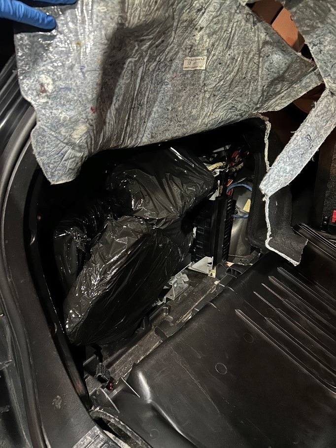 HZA-H: Gemeinsame Pressemitteilung der Staatsanwaltschaft Hildesheim und des Hauptzollamts Hannover - Fluchtversuch endet im Schnee