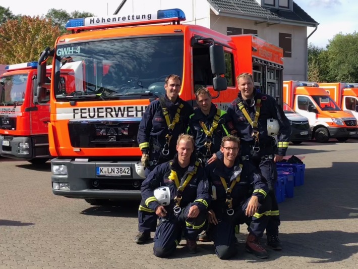 FW-D: Höhenretter aus Düsseldorf werden Vizemeister - 15. Leistungsvergleich der Höhenrettungsgruppen der Berufsfeuerwehren in Köln ging am Samstagabend zu Ende