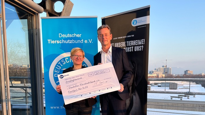 Direktversicherer DA Direkt unterstützt den Deutschen Tierschutzbund e.V. mit 30.000 Euro