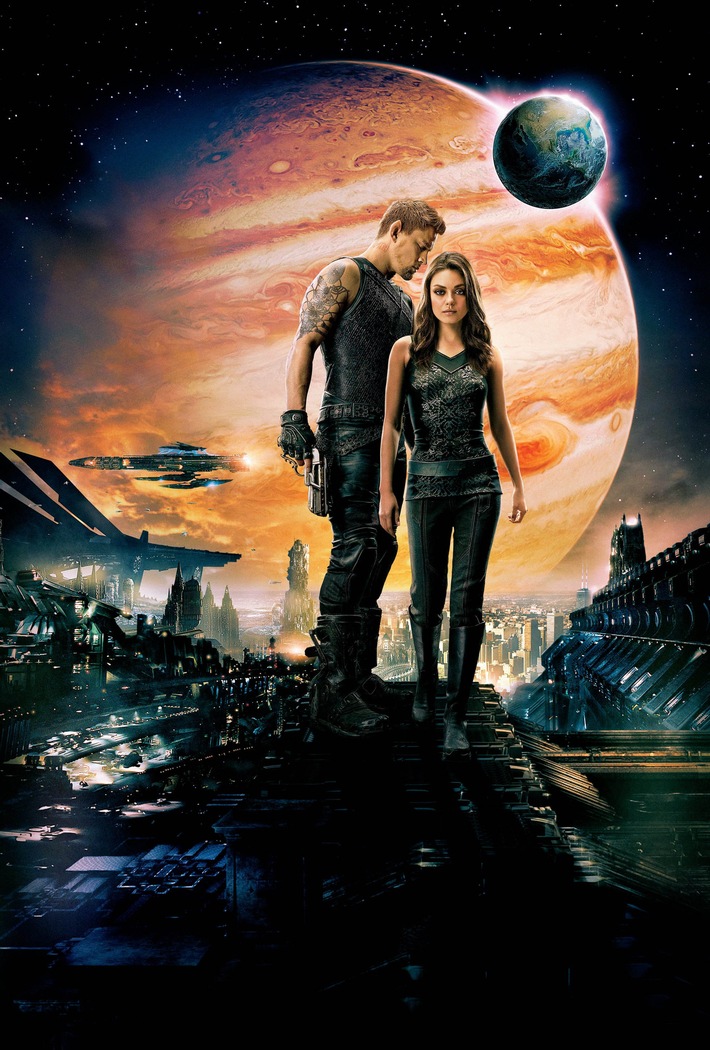 Königin der Welt: Mila Kunis erbt die Erde in &quot;Jupiter Ascending&quot; auf ProSieben