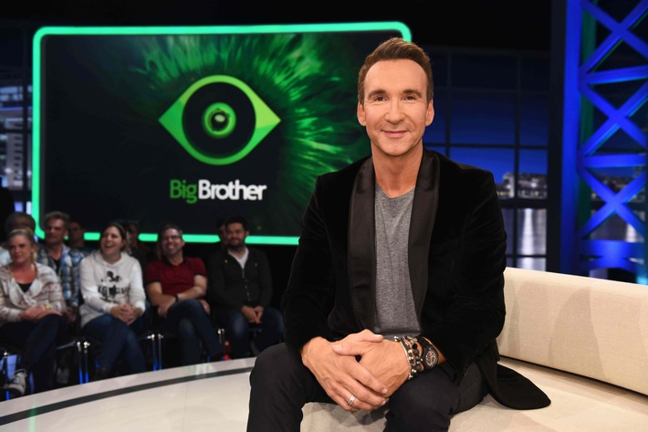 Wer gewinnt "Big Brother" und 100.000 Euro? sixx zeigt das große Finale mit Jochen Bendel am Dienstag, 22. Dezember 2015, um 20:15 Uhr live aus Köln