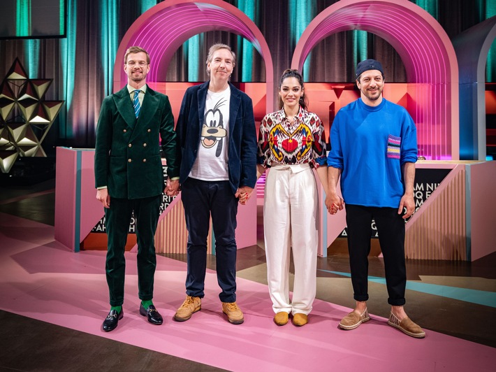 Show in Gefahr! Nilam Farooq, Olli Schulz und Fahri Yardim spielen in der neuen Staffel "Wer stiehlt mir die Show?" um Joko Winterscheidts Job