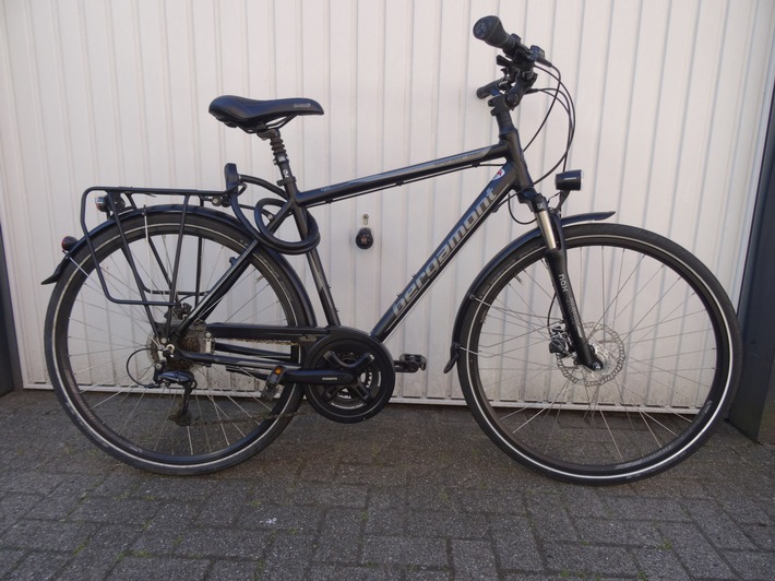 POL-STD: Zwei Fahrräder sichergestellt - Buxtehuder Ermittler suchen rechtmäßige Eigentümer