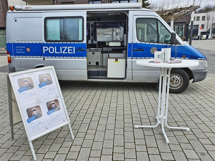 POL-ME: Kriminalprävention am Info-Mobil: Die Polizei lädt ein - Velbert - 2110067