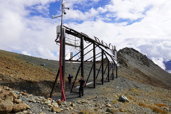 Photovoltaik in den Alpen liefert im Winter bis zu viermal mehr Strom