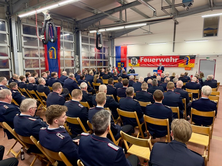 FW-OLL: Vertreterversammlung des Kreisfeuerwehrverbandes Landkreis Oldenburg: Rückblick auf ein einsatzreiches Jahr