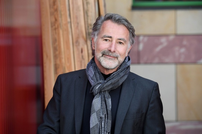 Zerbricht unsere Demokratie? Vortrag von Wolfgang Merkel rundet Veranstaltungsreihe „Demokratie: Geschichte. Gegenwart! Zukunft?“ am 26. Januar in Landau ab