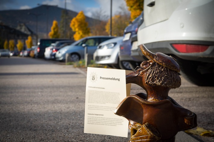 POL-PDNW: Streit um Parkplatz