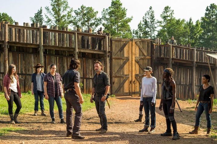 Fox Serie "The Walking Dead" bleibt Publikumsmagnet und erzielt mit Staffel 7 neuen Serienrekord