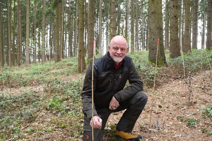 Georg Weinzierl aus Niederbayern ist Finalist beim DEUTSCHEN WALDPREIS 2026