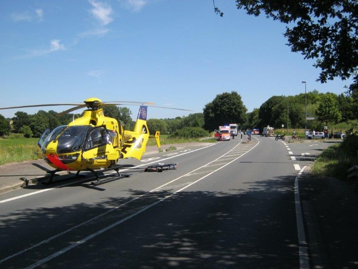 FW-MK: Verkehrsunfall zwischen Quad und Motorrad - Rettungshubschrauber im Einsatz