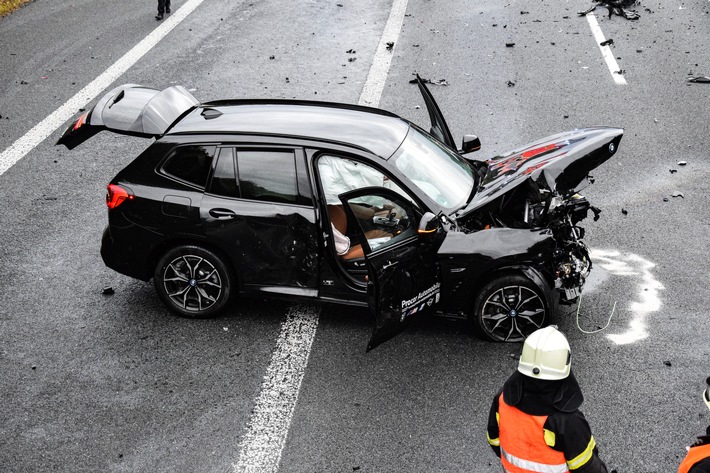 FW-MK: Verkehrsunfall auf der BAB 46