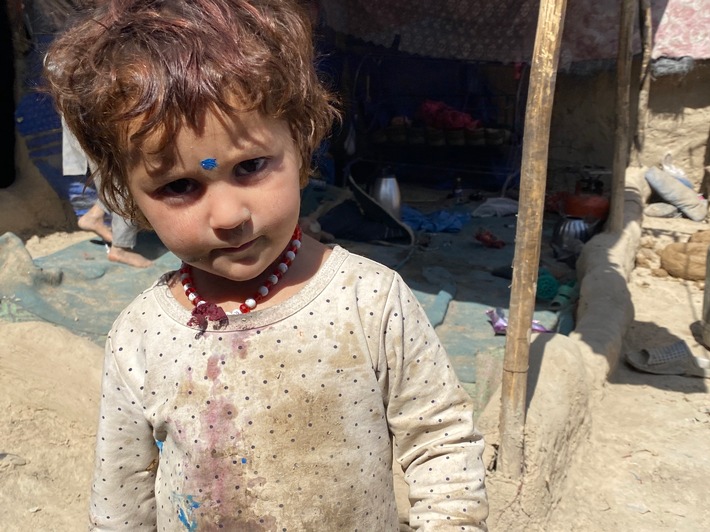 Afghanistan: Wintereinbruch gefährdet Kinderleben / Afghanischer Frauenverein hilft und ruft dringend zu Spenden auf