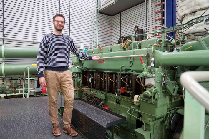 Vom Studierenden zum Professor: Peter Seedorf ist dank Tandemprogramm bald Studiengangsleiter der Schiffsbetriebstechnik an der Hochschule Bremerhaven
