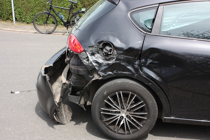 POL-PDLD: Motorradfahrer verletzt