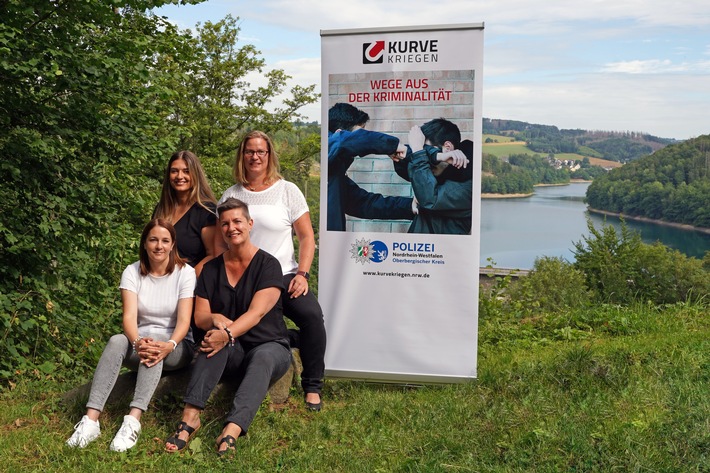 POL-GM: Initiative "Kurve kriegen" geht im Oberbergischen an den Start