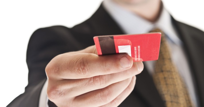 bonus.ch : le coronavirus a boosté la popularité des cartes de crédit sans contact !