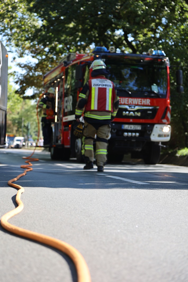 FW-E: Wasserrohrbruch überflutet Tiefgarage - 7 Millionen Liter Wasser abgepumpt