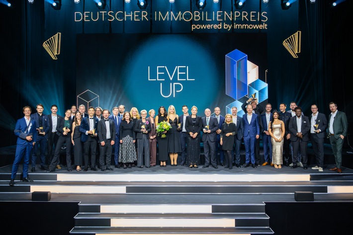 Mayer & Dau Immobilien ist "Makler des Jahres 2026" - Deutscher Immobilienpreis geht an wachstumsstarkes Familienunternehmen mit internationaler Ausrichtung