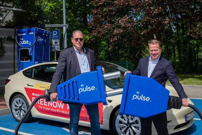 FREENOW Partner:innen in ganz Deutschland tanken und laden mit der Aral Fuel & Charge Card