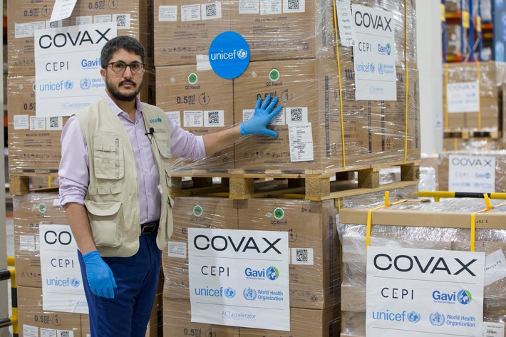 UNICEF startet Lieferung von Spritzen für weltweite Covid-19-Impfungen im Rahmen von COVAX