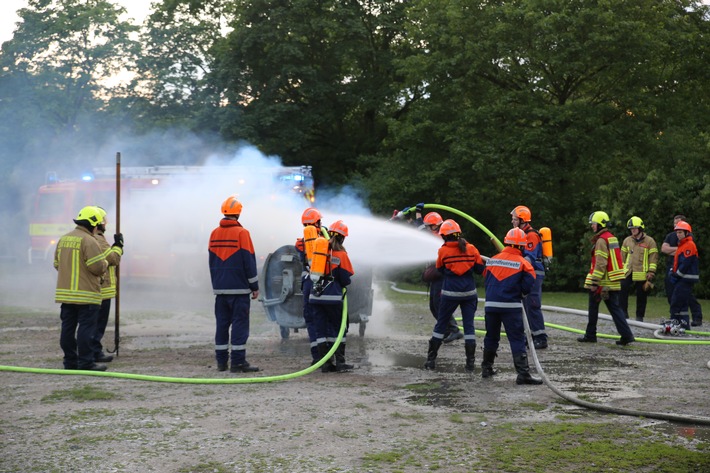 FW Ratingen: Berufsfeuerwehrtag der Ratinger Jugendfeuerwehr