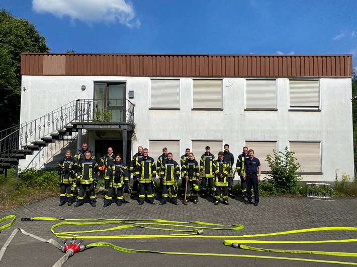 FW-OE: Atemschutzlehrgang erfolgreich absolviert