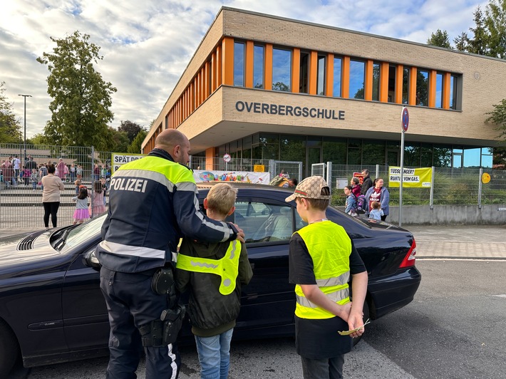 POL-DO: Schulanfang 2023 in Lünen: Kinder sind gut vorbereitet - Polizei appelliert an die Vorbild-Funktion aller Erwachsenen