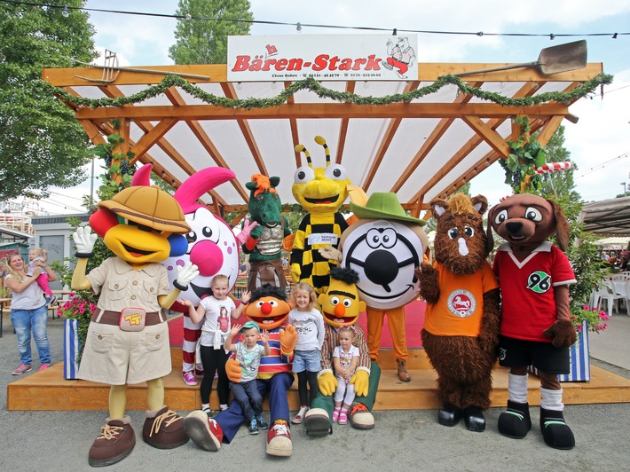 Familientag auf dem Schützenfest Hannover mit Maskottchen-Parade und Papagoyen-Schießen