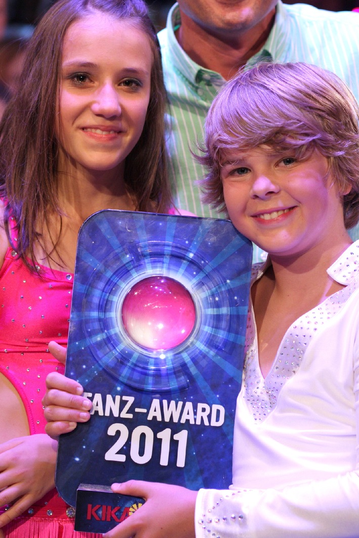 Kerstin und Mathias mit Teamgeist zum Sieg! / Das große &quot;KI.KA LIVE Tanz-Award 2011&quot;-Finale gewinnt das Landsberger Tanzpaar (mit Bild)