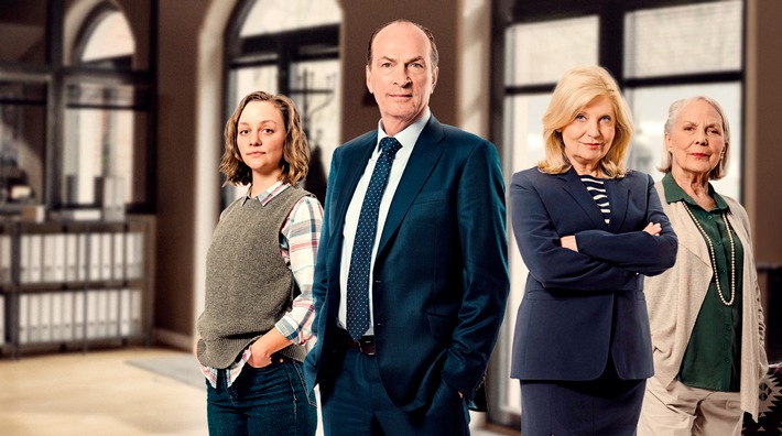 Mit Herzblut für das Recht - neue Staffel der ARD-Serie &quot;Die Kanzlei&quot; ab 22. Oktober 2024 im Ersten