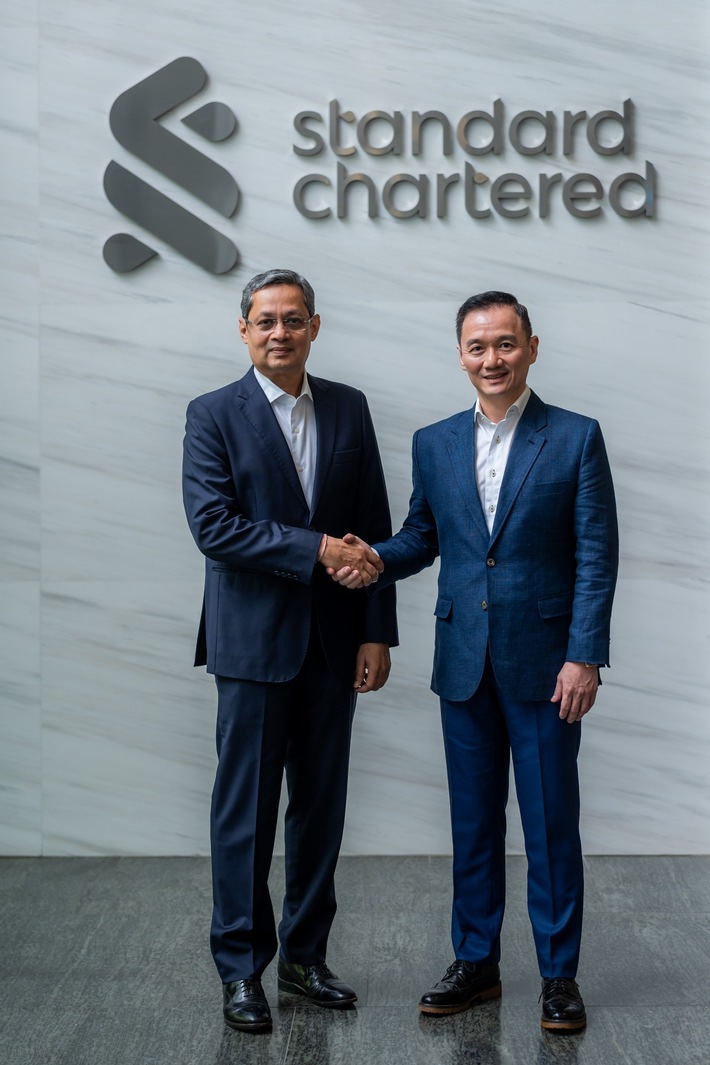 PM: Ausbau des Einsatzes von nachhaltigem Flugtreibstoff: DHL Express und Standard Chartered geben strategische Partnerschaft bekannt/ PR: Scaling the use of sustainable aviation fuel: DHL Express and Standard Chartered announce strategic partnership