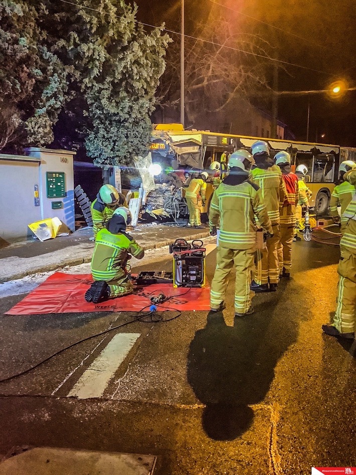 FW Dresden: Informationen zum Einsatzgeschehen von Feuerwehr und Rettungsdienst der Landeshauptstadt Dresden vom 12. bis 14. Januar 2024