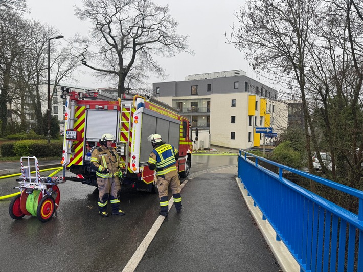 FW-EN: Feuerwehr Herdecke am Samstag mehrfach im Einsatz - Massiver Gasaustritt und Rauchentwicklung gemeldet