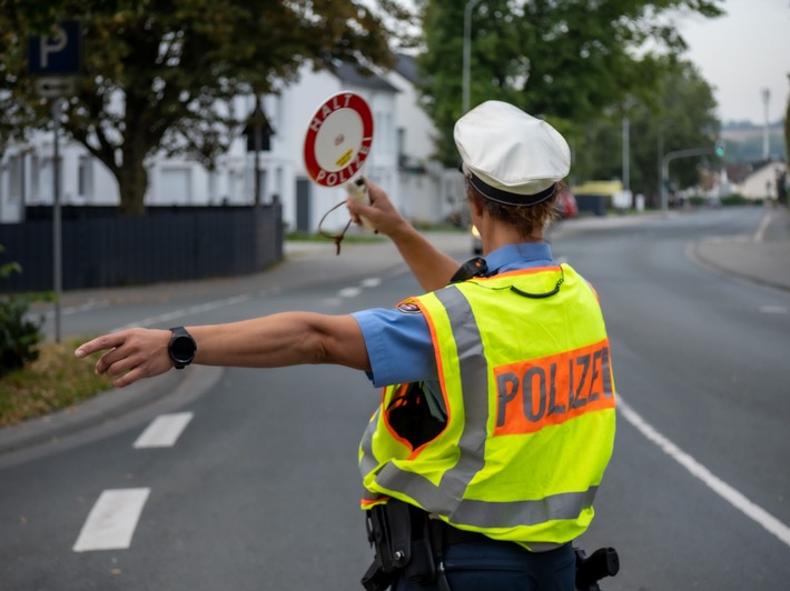POL-WE: Spannend, abwechslungsreich und wichtig - Wer sich für den Polizeiberuf interessiert, bekommt in Altenstadt Antworten