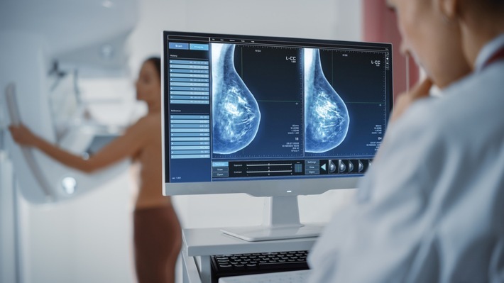 Die Krebsmedizin befindet sich im Umbruch: Neue zielgerichtete Therapien und KI-gestützte Diagnoseverfahren verändern, wie Krebs heute behandelt wird. / Weiterer Text über ots und www.presseportal.de/nr/13016 / Die Verwendung dieses Bildes für redaktionelle Zwecke ist unter Beachtung aller mitgeteilten Nutzungsbedingungen zulässig und dann auch honorarfrei. Veröffentlichung ausschließlich mit Bildrechte-Hinweis.