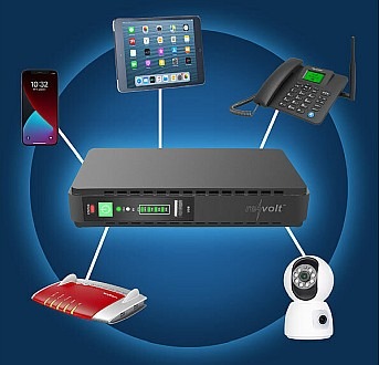 Schutz vor Datenverlust und Ausfall: revolt Mini-UPS für unterbrechungsfreie Stromversorgung, 8.800 mAh, USB / DC