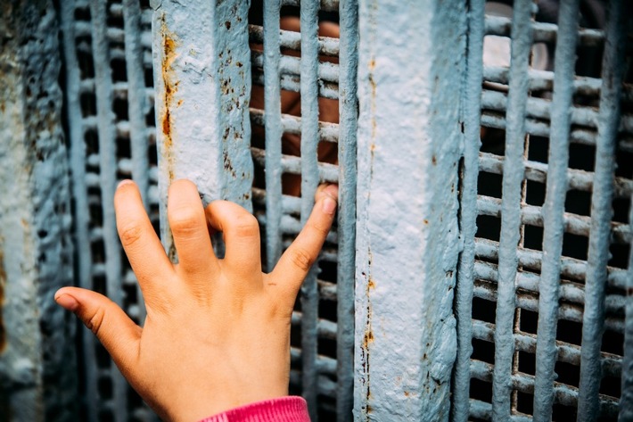 Kinderhandel nimmt dramatisch zu - SOS-Kinderdörfer weltweit fordern besseren Schutz für besonders gefährdete Kinder