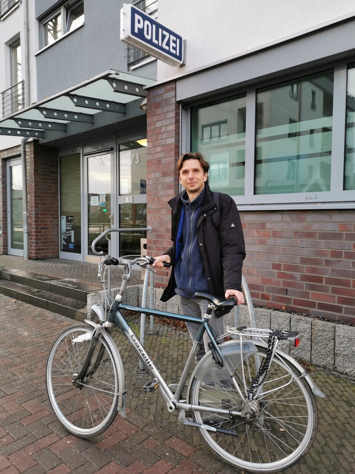 POL-WES: Dinslaken - Mysteriöser Fahrrad-Fall geklärt