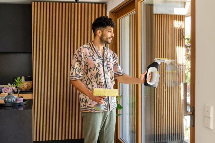 Pressemitteilung: Kärcher präsentiert neue Akku-Fenstersauger-Reihe für die unkomplizierte Fensterreinigung