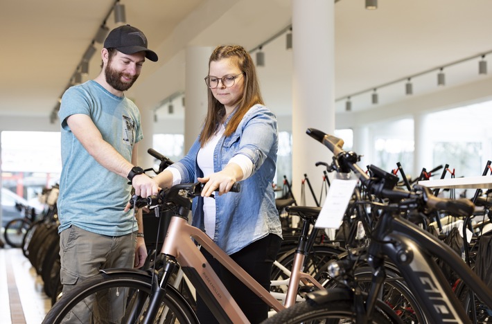 Bikeleasing-Service investiert 10 Millionen Euro in den Fahrradfachhandel / Prämienzahlungen für Akquise und Leasingverträge