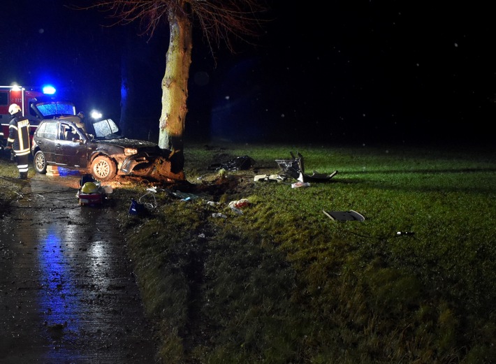 POL-HI: Schwerer Verkehrsunfall auf der L 480 bei Gronau (Leine) - Zeugenaufruf