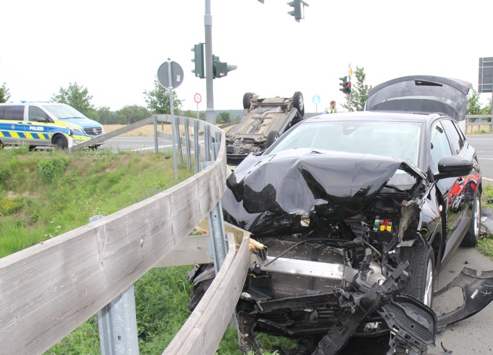POL-COE: Nottuln, B525/Zwei Personen bei Verkehrsunfall verletzt