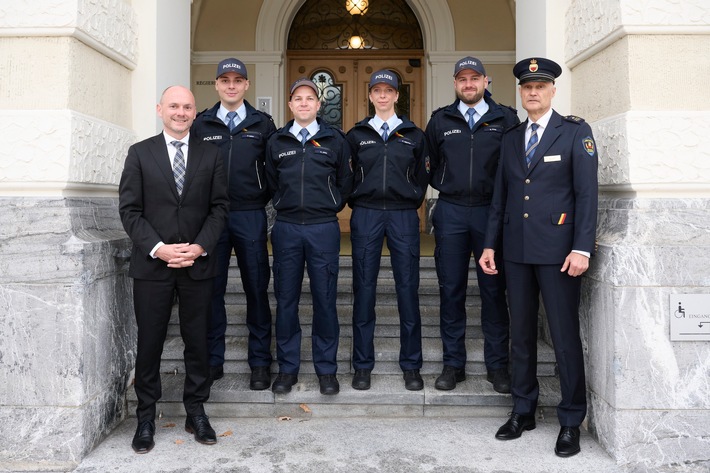 Neue Polizisten in das Polizeikorps aufgenommen